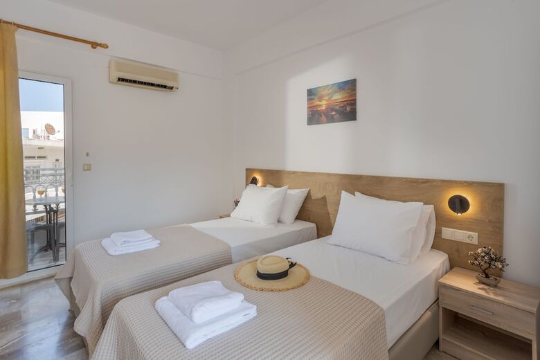 Hotel Amara Seaside By Estia