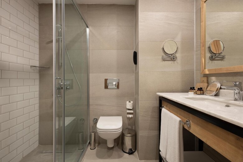 Arcanus Hotels Trendline Side