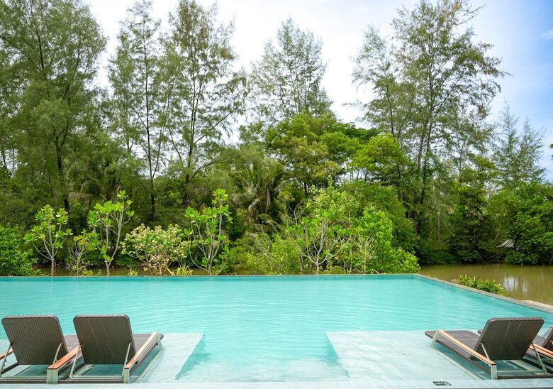 Hotel Laya Resort Phuket