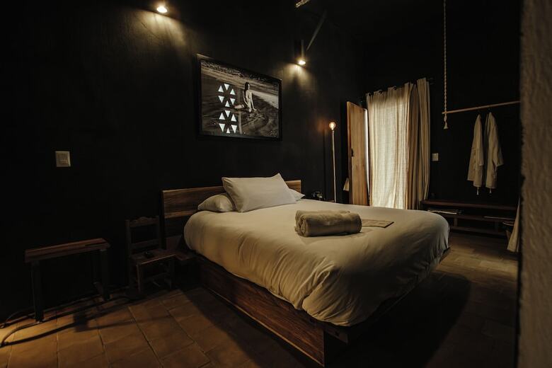 Hotel Sin Nombre