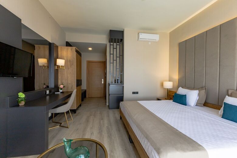 Paradisos Hotel