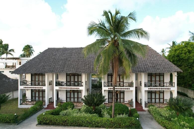 Hotel Protels La Plage