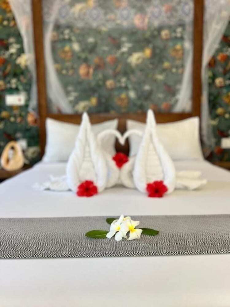Seashore Hotel