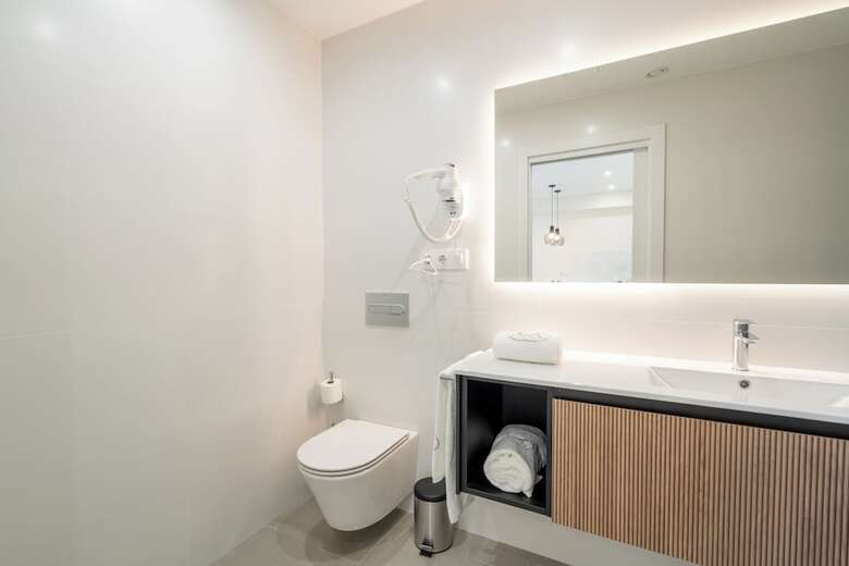 Aparthotel C�es Luxury Suitel Areosa