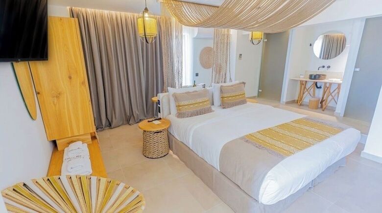 Cabana White Boutique Hotel