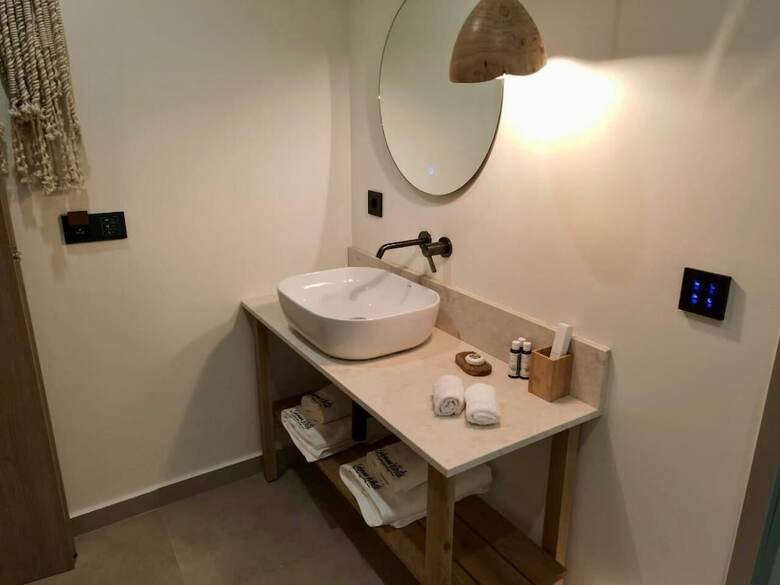 Cabana White Boutique Hotel