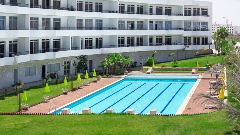 Aparthotel Sables D'or