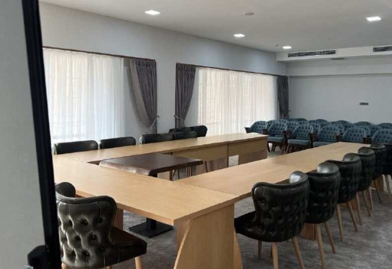 Hotel Asli Makon