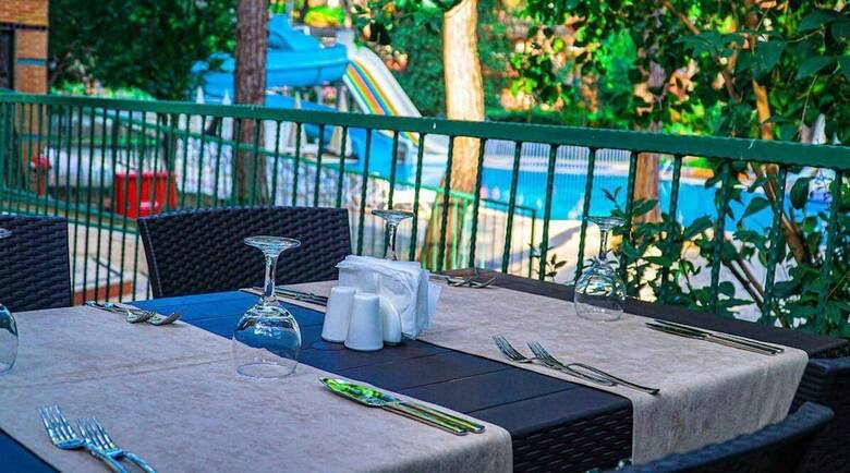 Pirates Park Resort -all Inclusive