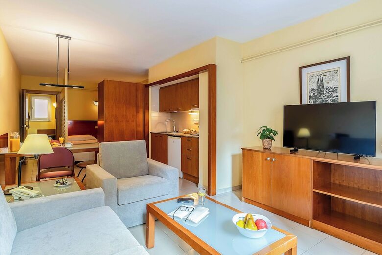Aparthotel Bertran