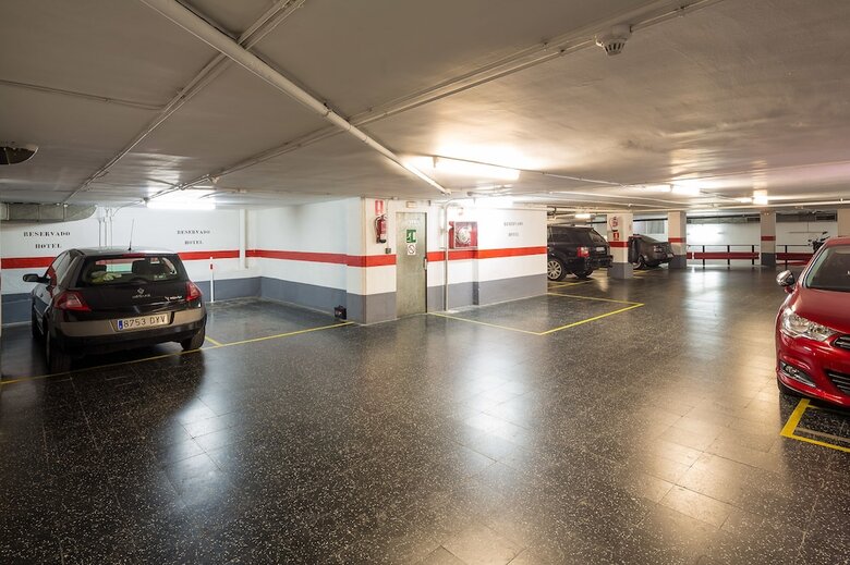 Aparthotel Bertran