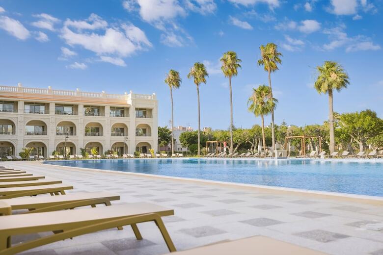 Hotel Helnan Antoniades Palace