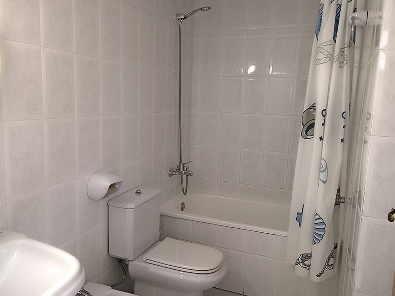 Apartamentos Picasso Pe�iscola 3000