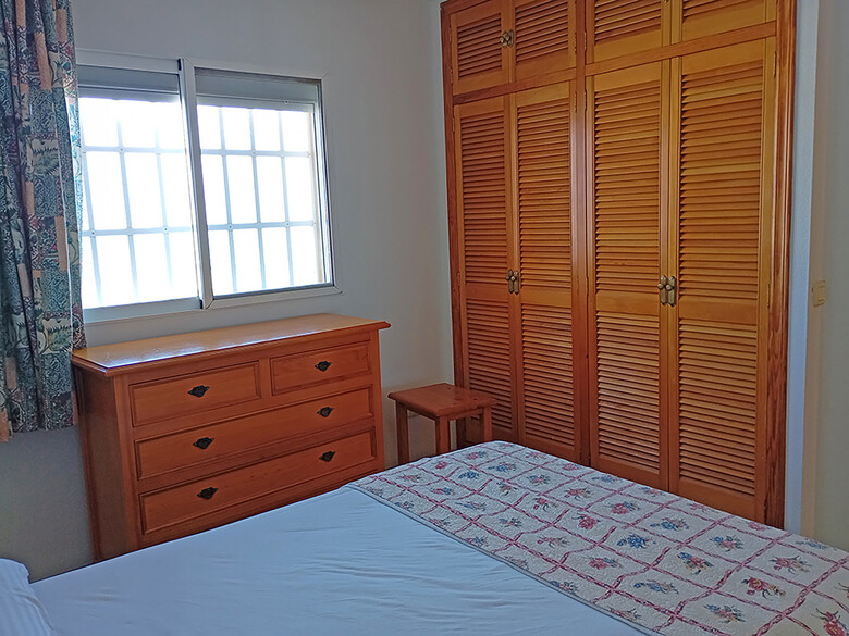 Apartamentos Picasso Pe�iscola 3000