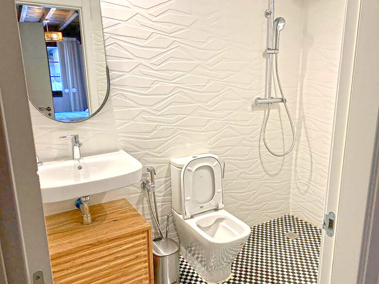 Apartamentos Palacete Nazar� Granada 3000