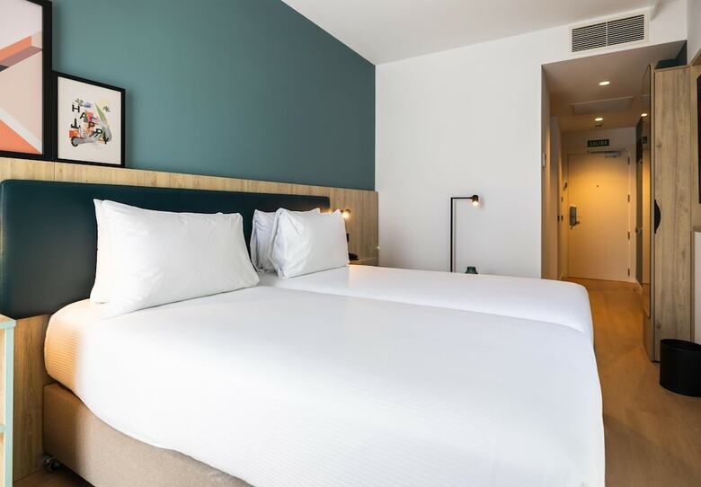 Hotel Spark By Hilton Madrid Alcala