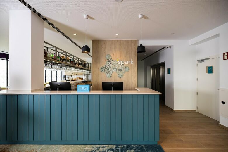 Hotel Spark By Hilton Madrid Alcala