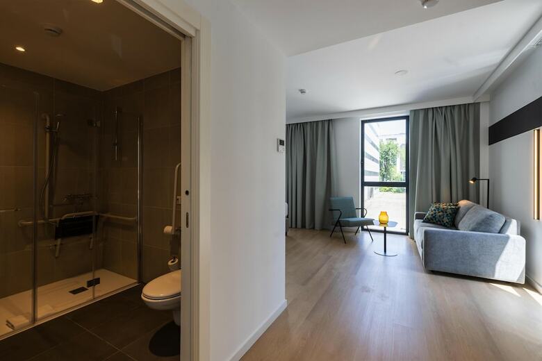 Hotel Spark By Hilton Madrid Alcala