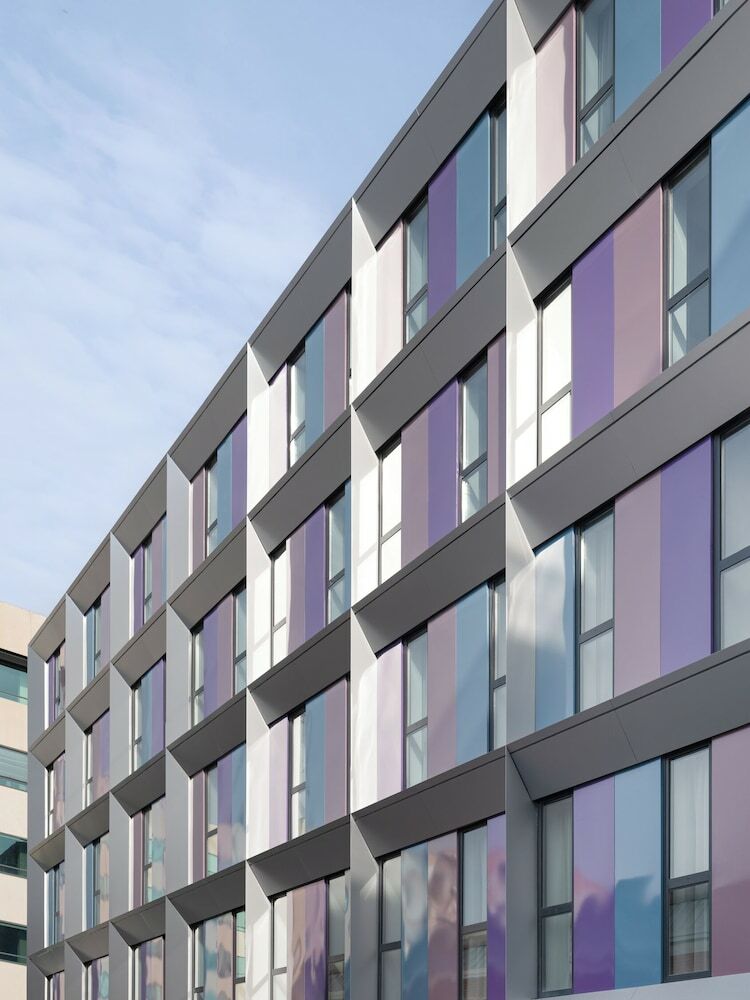 Hotel Spark By Hilton Madrid Alcala