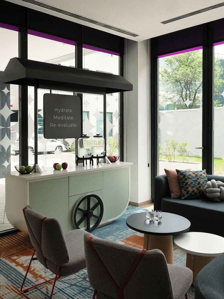 Hotel Spark By Hilton Madrid Alcala