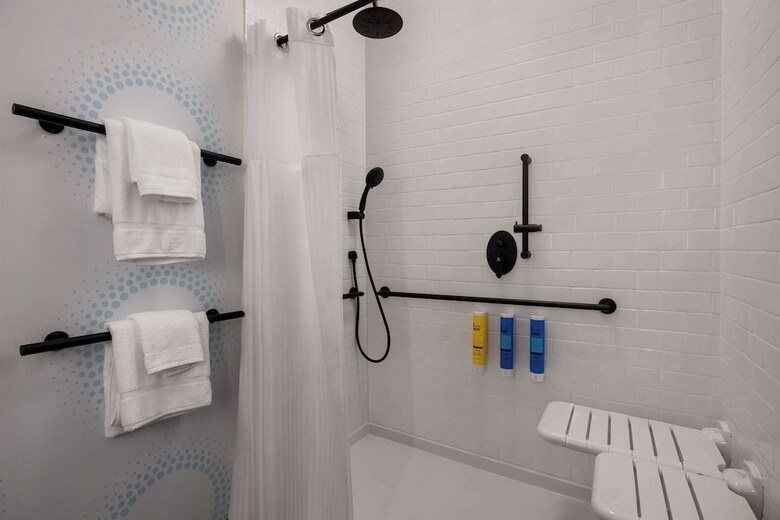 Hotel Tru By Hilton Brooklyn