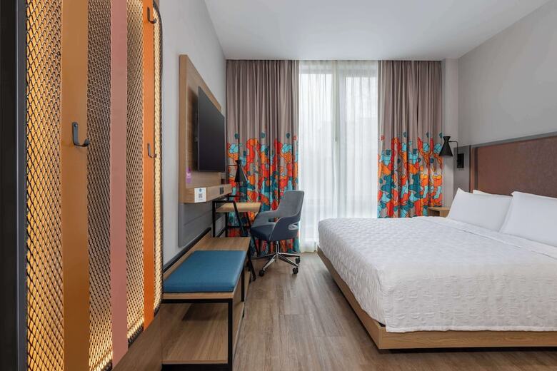 Hotel Tru By Hilton Brooklyn