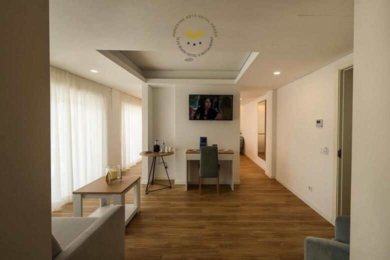 Rupestre Arts Hotel R�d�o