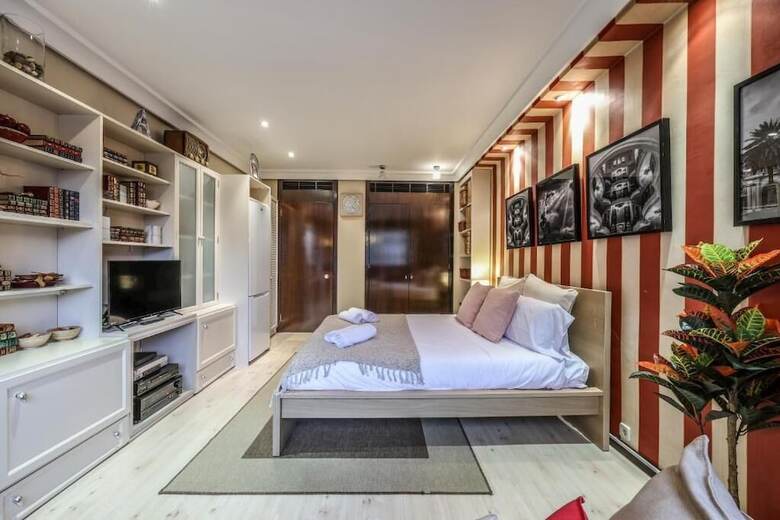 Aparthotel Smartroom Madrid By Arco