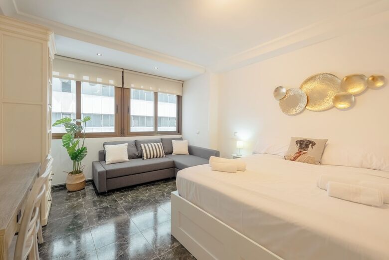 Aparthotel Smartroom Madrid By Arco