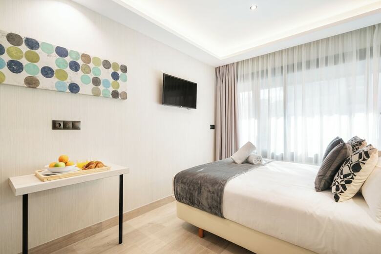 Dobo Madrid Sb20