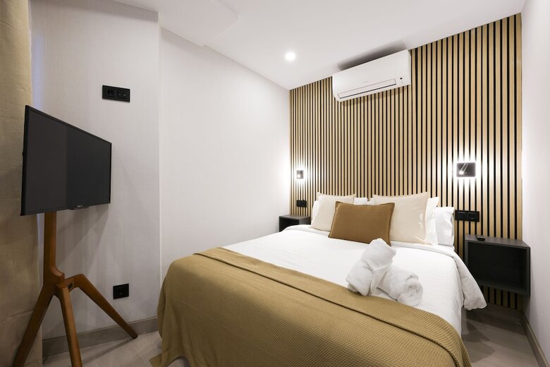 Aparthotel Habitaciones San Bernardo 20