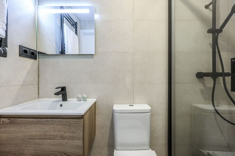 Aparthotel Habitaciones San Bernardo 20