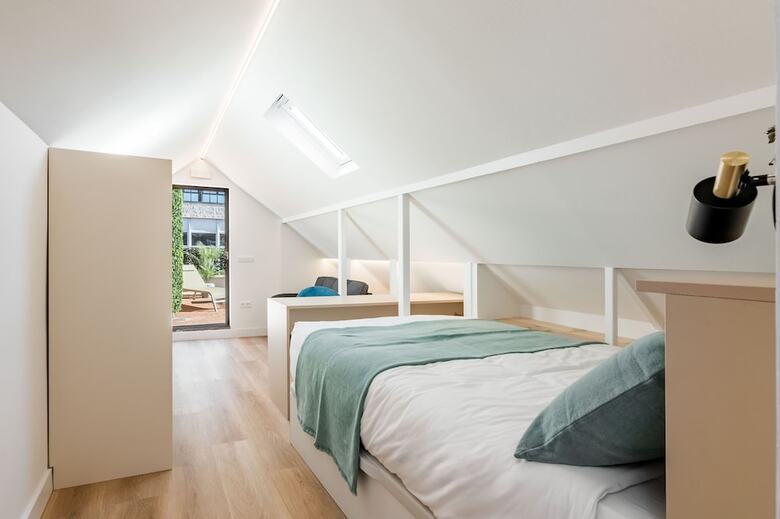 Hotel Square Rooms By Charming