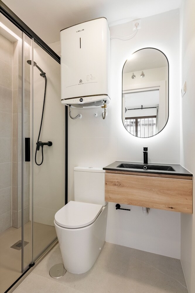 Hotel Square Rooms By Charming