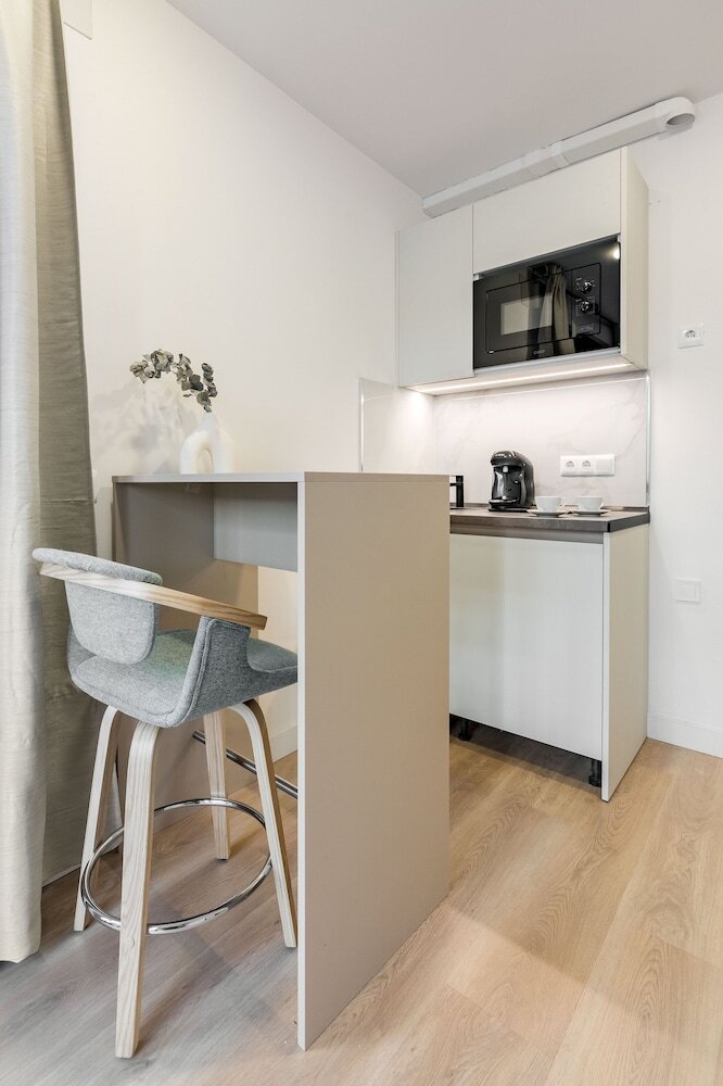 Hotel Square Rooms By Charming