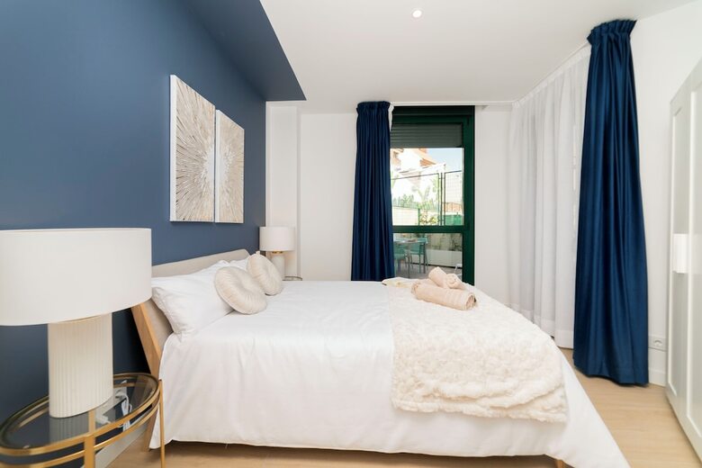 Hostal Aurora Stays By Charming