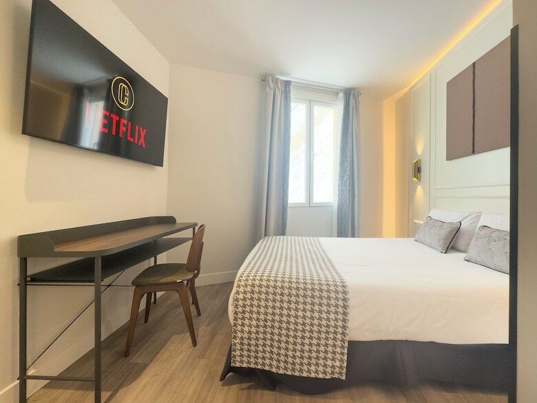 Hostal �pera Stays By Charming