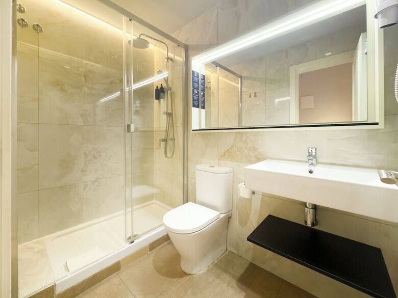 Hostal �pera Stays By Charming