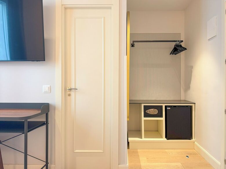 Hostal �pera Stays By Charming