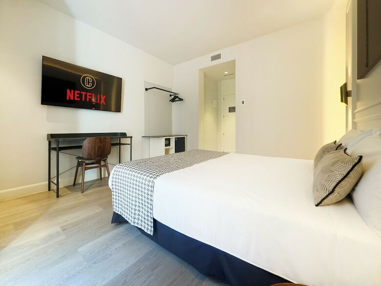 Hostal �pera Stays By Charming