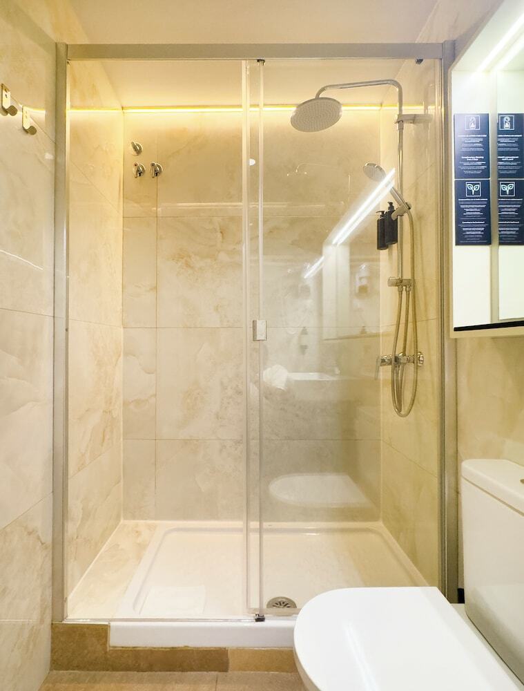 Hostal �pera Stays By Charming