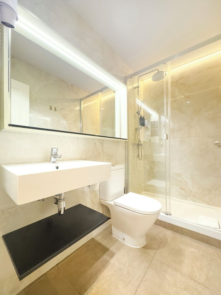 Hostal �pera Stays By Charming