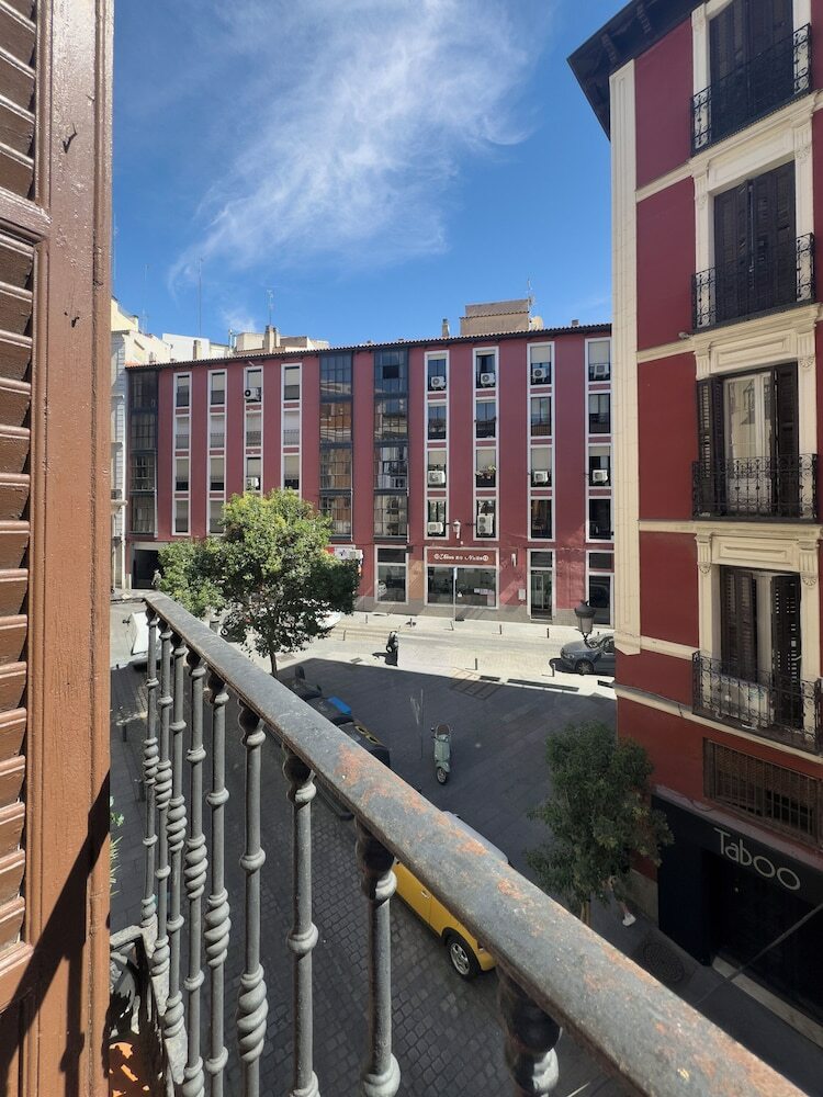 Hostal �pera Stays By Charming