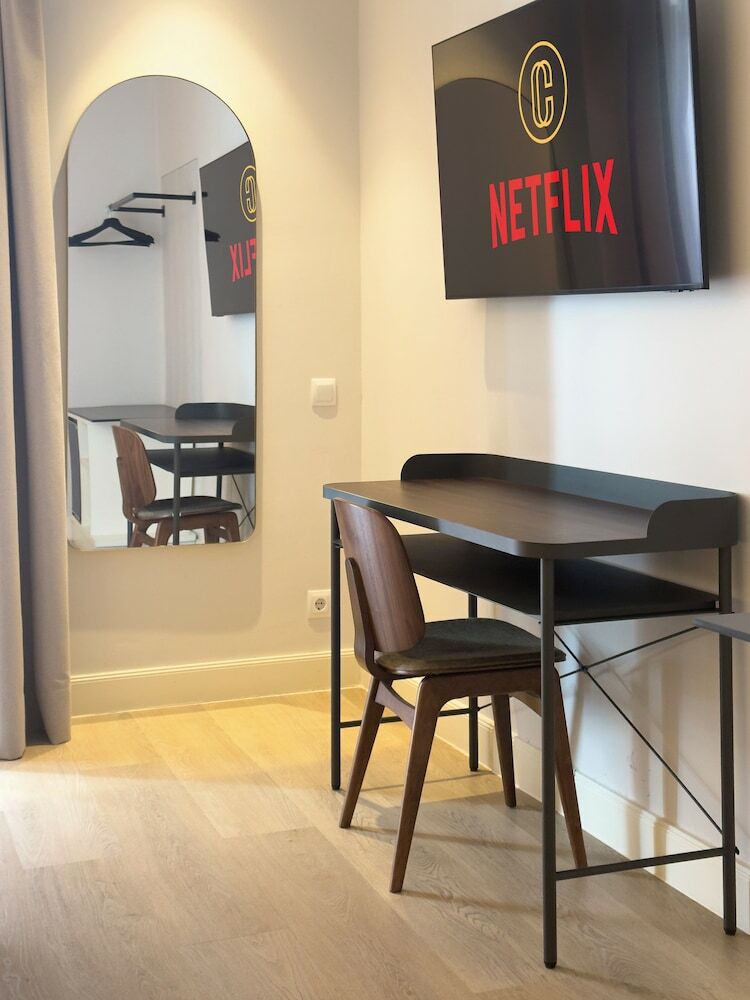 Hostal �pera Stays By Charming