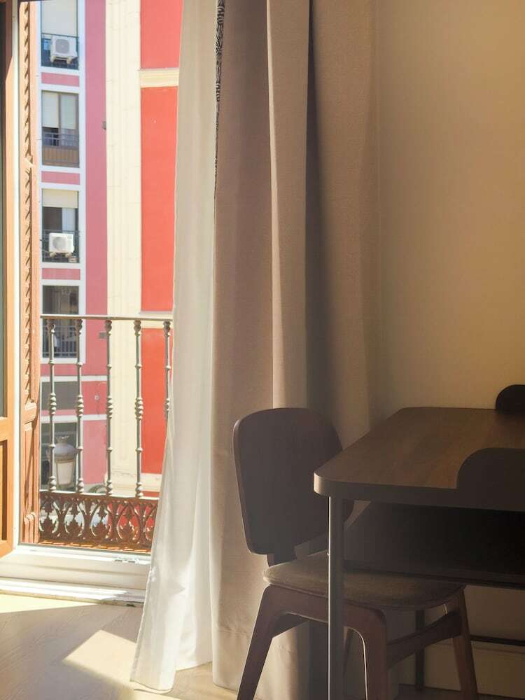 Hostal �pera Stays By Charming