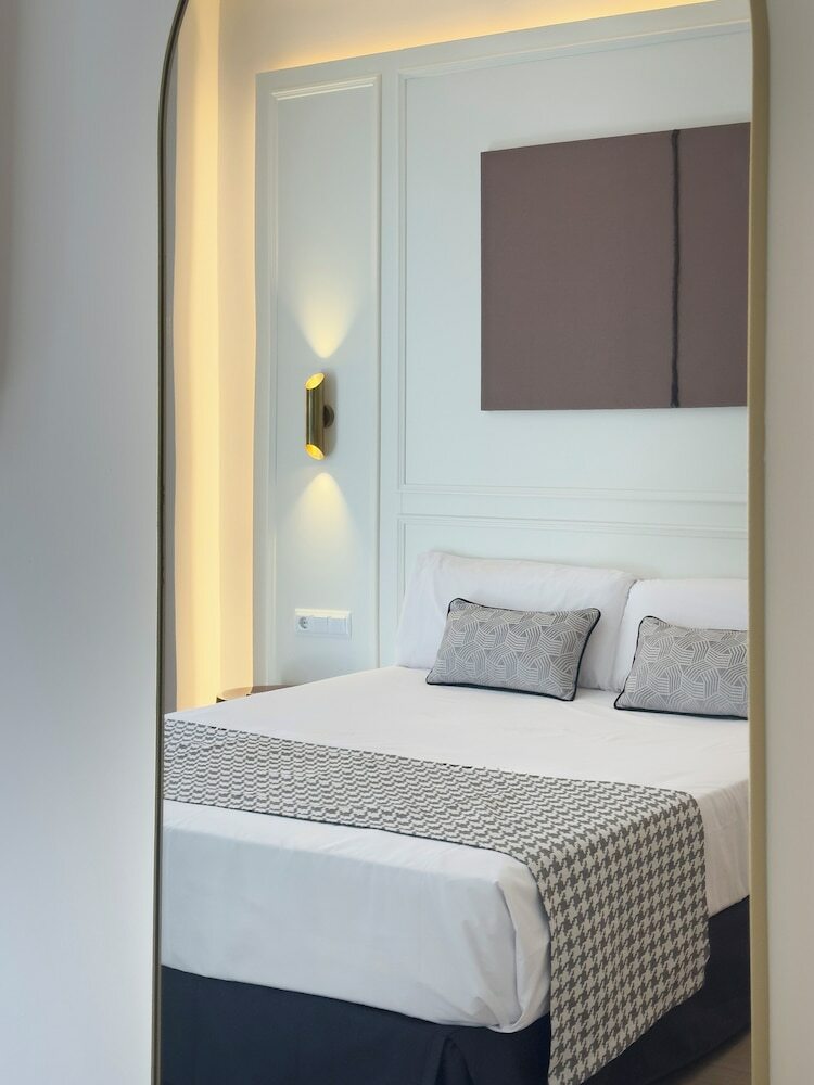 Hostal �pera Stays By Charming