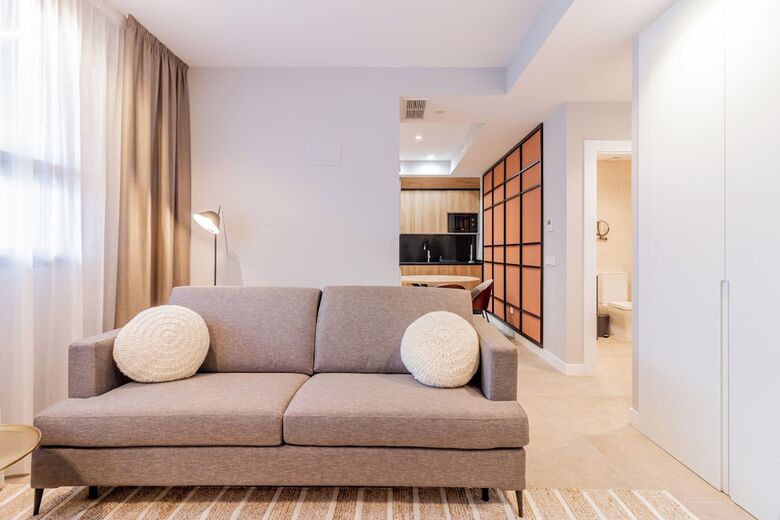 Hotel Home Art Apartments Bernab�u