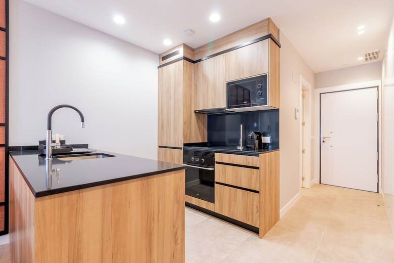 Hotel Home Art Apartments Bernab�u