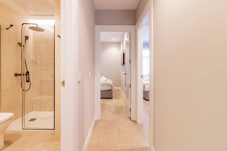 Hotel Home Art Apartments Bernab�u