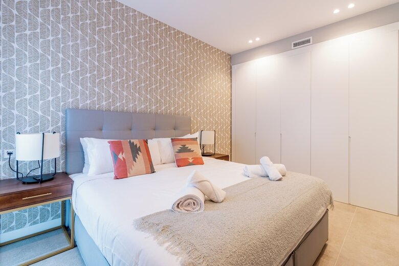 Hotel Home Art Apartments Bernab�u